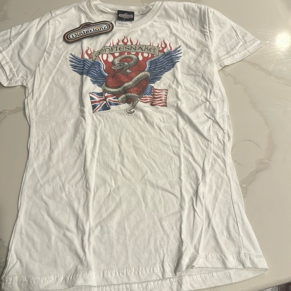 NWT Whitesnake t shirt L